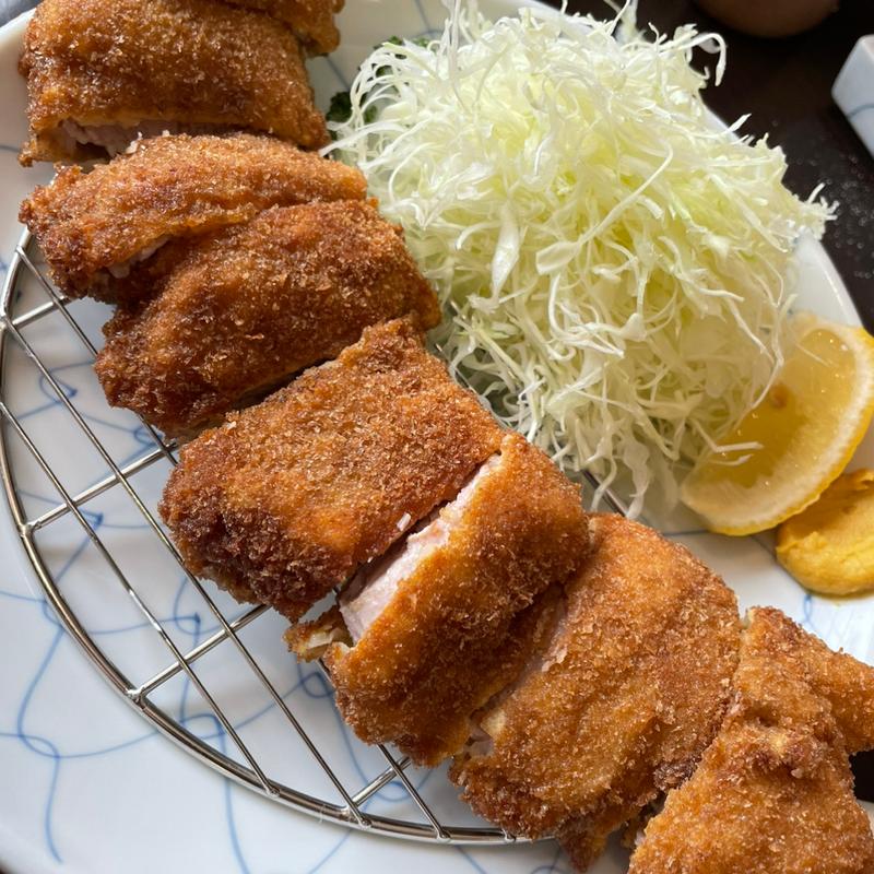 ジャンボヒレカツ定食(とん香 （とんか）)