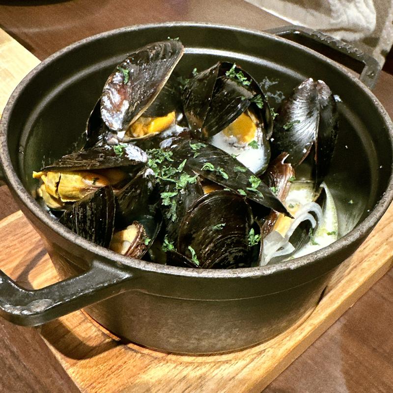 ムール貝のマリニエール(俺のフレンチ 梅田 )