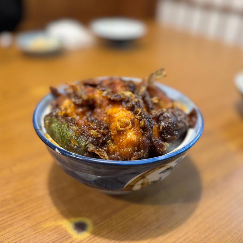 黒天丼(天ぷら 中山)