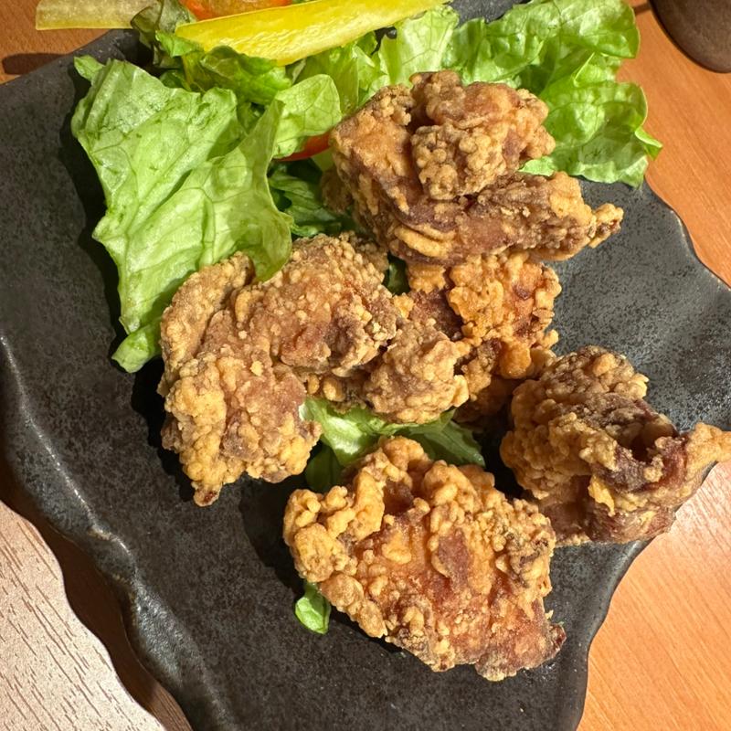 もも唐揚げ(炭火焼鳥 真骨鳥)