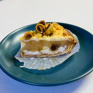 ドライフィグとクリームチーズのアップルパイ(GRANNY SMITH APPLE PIE & COFFEE 吉祥寺店)