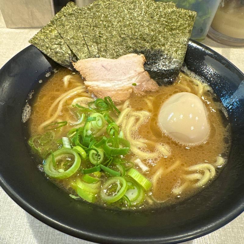 海苔半熟味玉ラーメン(三代目無邪気)
