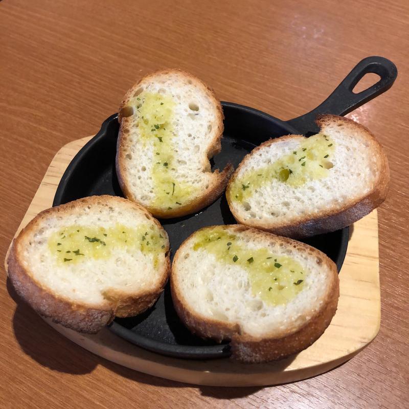 ガーリックトースト(ココス 足立保木間店)