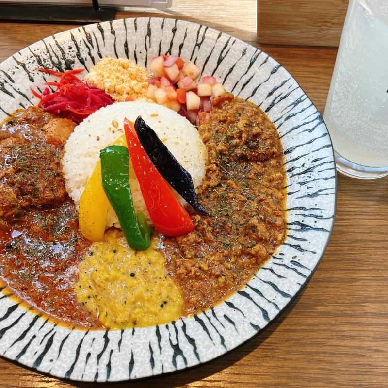 スパイスカレー　2種盛り(クラフトビアマーケット仙台駅前店)
