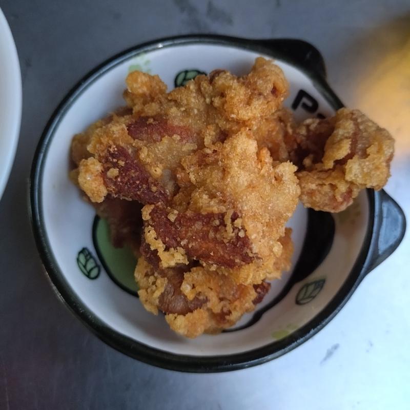 とり唐揚げ(肉のまえかわ やきとり・立ち飲み (株)前川商店)