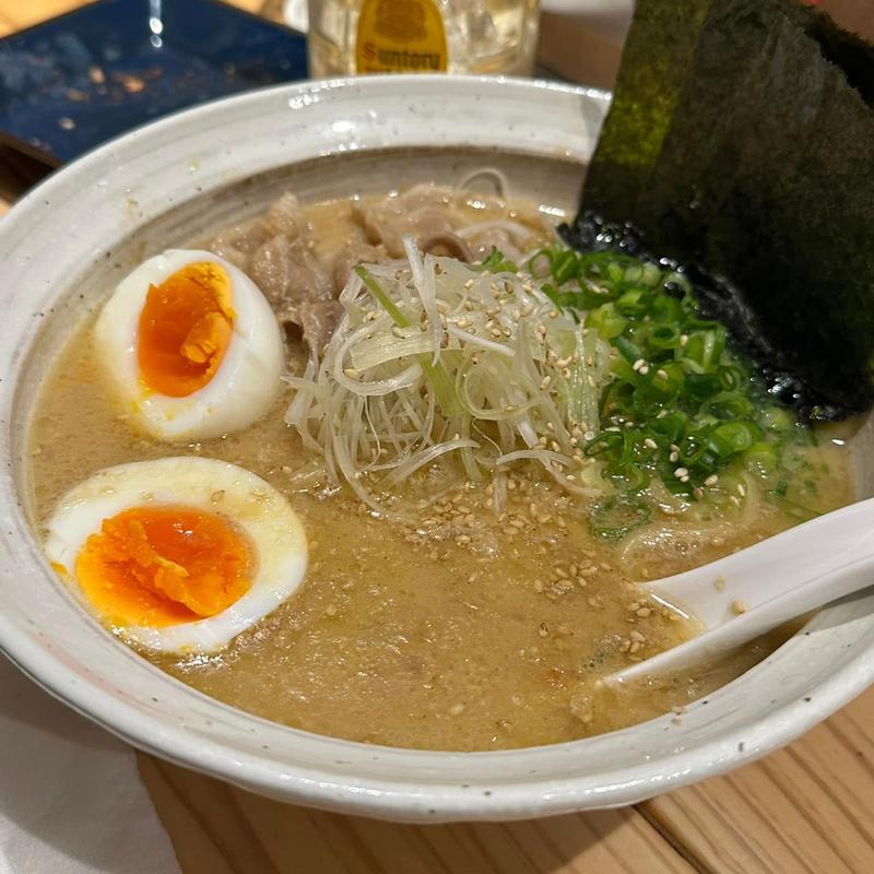 豚骨ラーメン(りゅう)