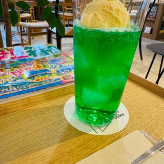 クリームソーダ