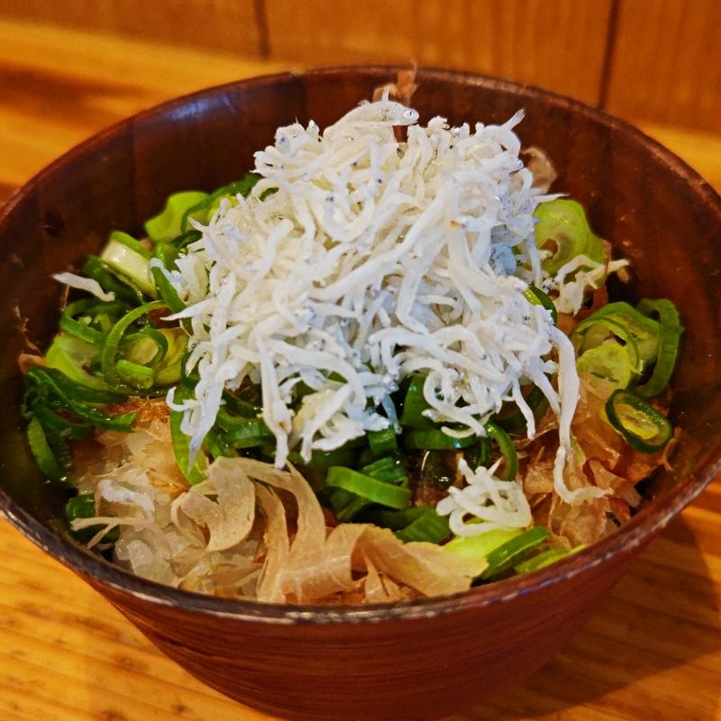 しらす丼(井上商店)