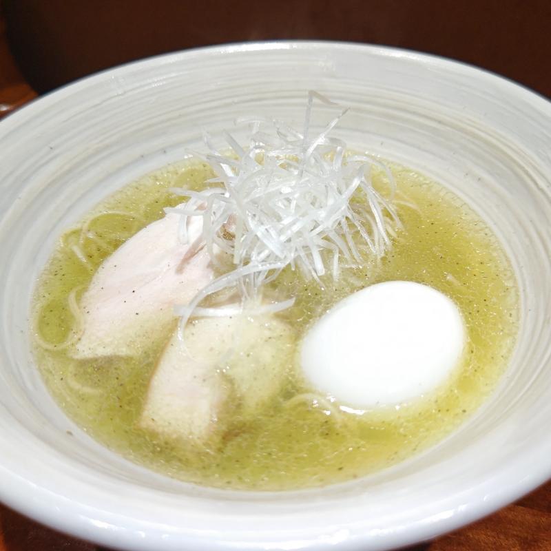 鶏塩そば煮卵入り(鳥左近)