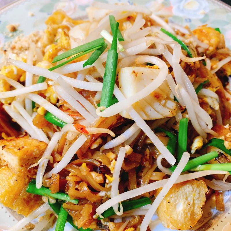 パッタイ(サバイ ジャイ タイランド )