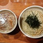 ラー油香る味噌つけ麺(臥龍)
