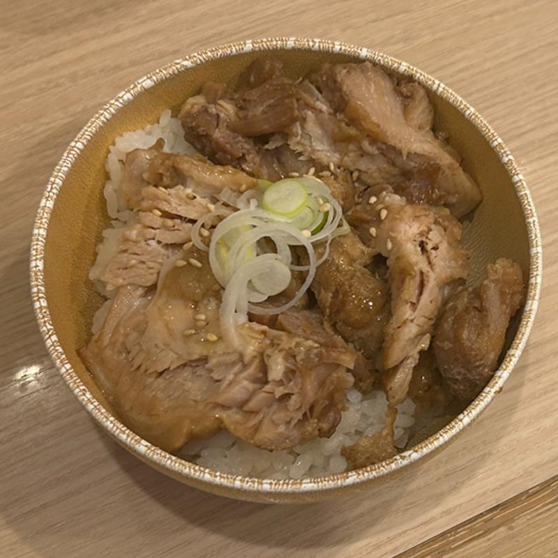 チャーシュー甘味噌丼(めん処 羽鳥)