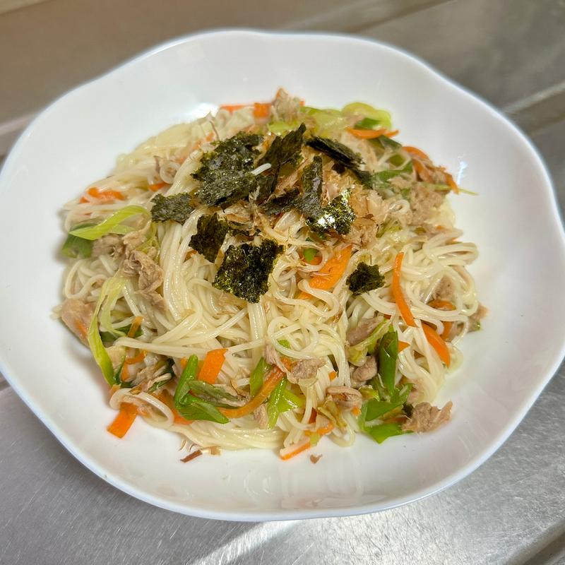 長ネギとツナのそうめんチャンプルー(ベルクス 東墨田店)