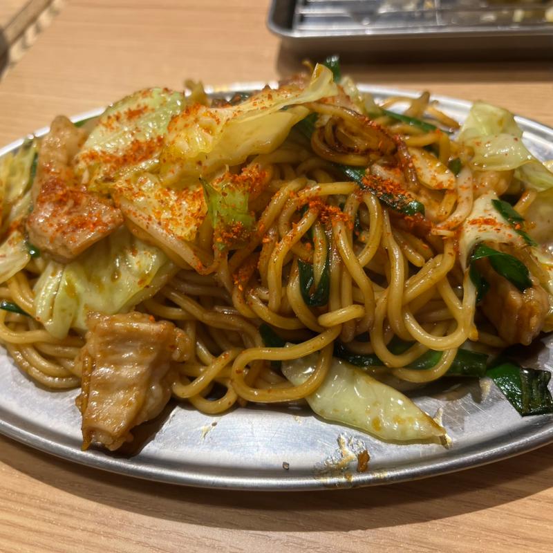 ホルモン焼きそば(串焼き横丁)
