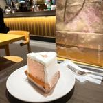 桜シフォンケーキ