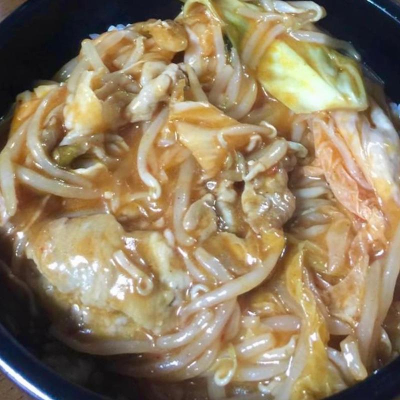 豚キムチ丼(生野区コリアンタウン)