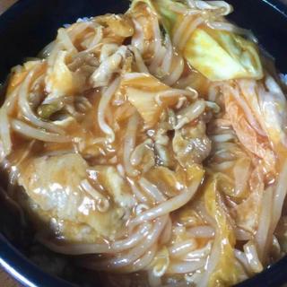 豚キムチ丼(生野区コリアンタウン)