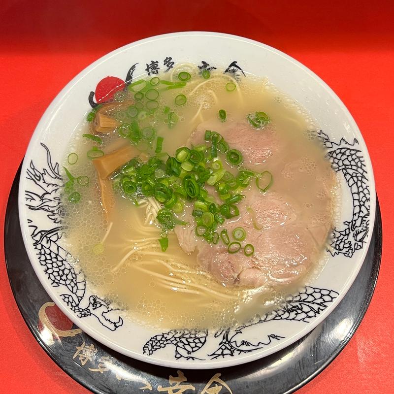 塩豚骨ラーメン(博多一幸舎 西中洲店)
