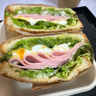 ハムたまごサンド(Cafe au lait Tokyo 五反田)