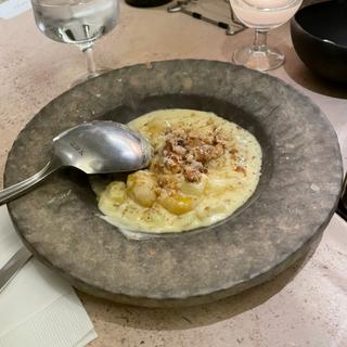 安納芋のニョッキ洋梨とゴルゴンゾーラ