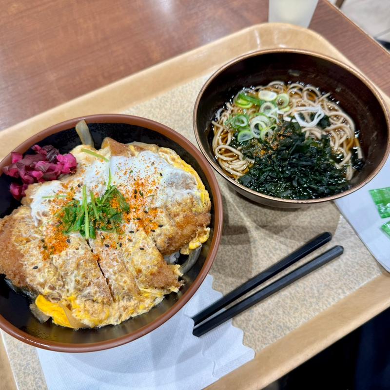 カツ丼＋ミニわかめ蕎麦(よ～いDON PaSaR羽生店)