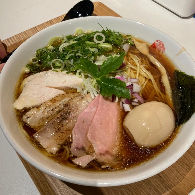 名古屋コーチン醤油ラーメン(ラーメン 亀徳)