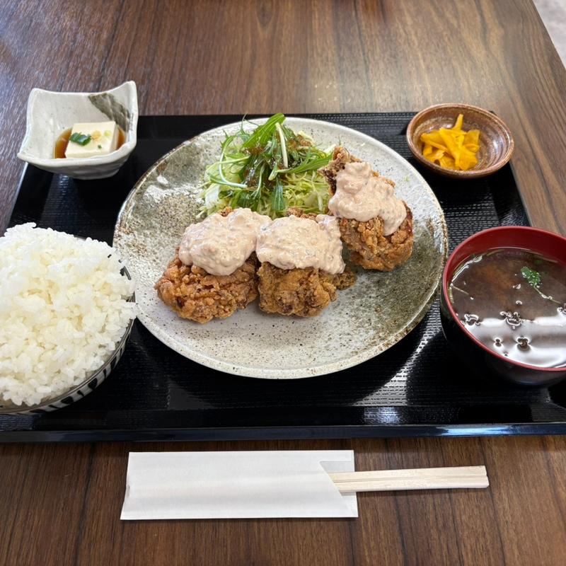 BOBO唐揚げ定食（小）(BOBO'sKITCHEN食堂)