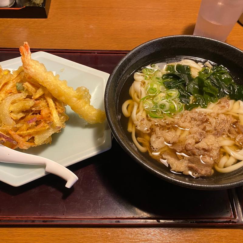 特盛うどん(手延べうどん きねや)