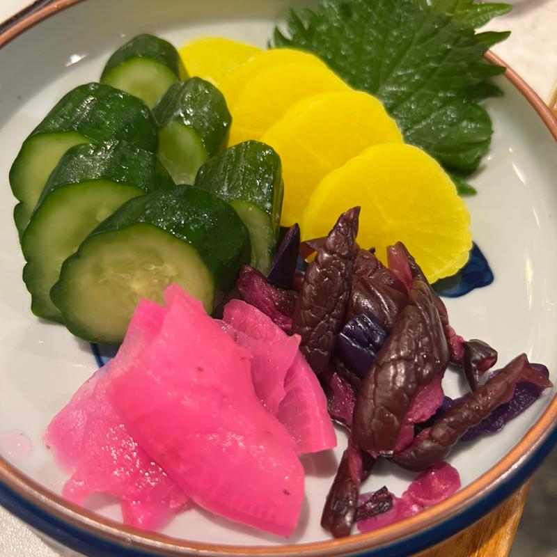 漬物盛り合わせ(とりさだ)