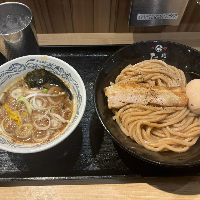 味玉つけ麺(京都 麺屋たけ井 阪急梅田店 （きょうと めんやたけい）)