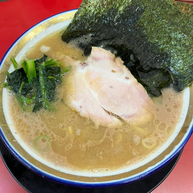 (家系ラーメン王道 いしい)