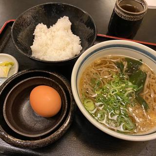 地卵の卵かけご飯定食(蕎麦切り きうち)