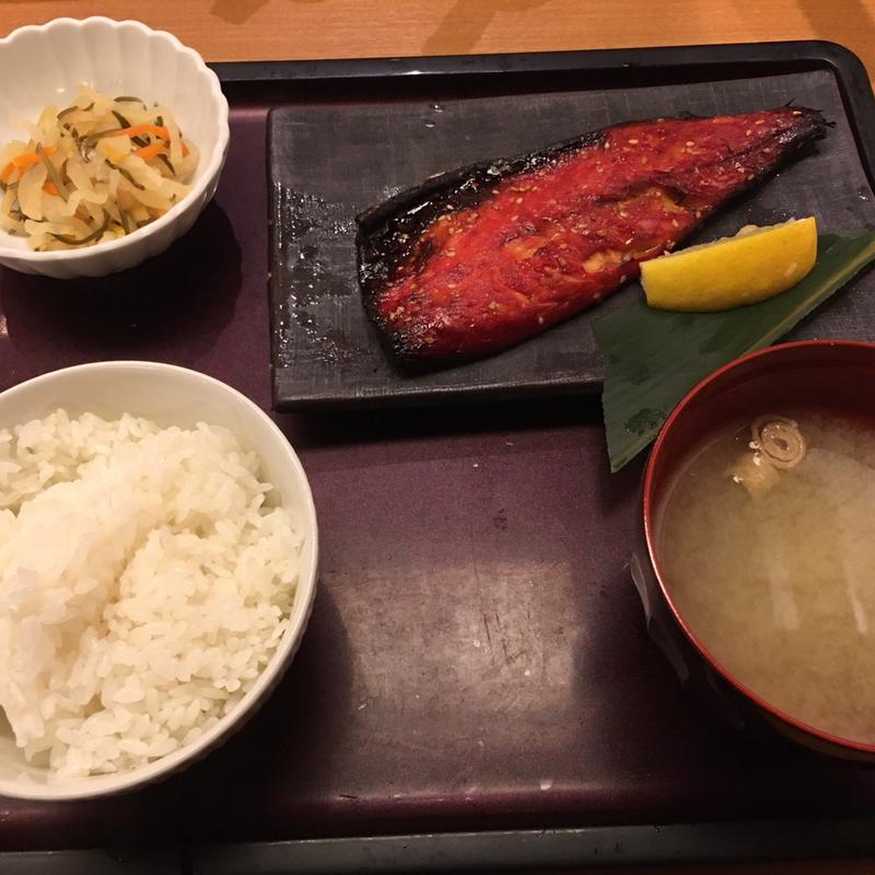 日替わり焼き魚定食(さばみりん)(博多もつ鍋やまや 京阪京橋店)