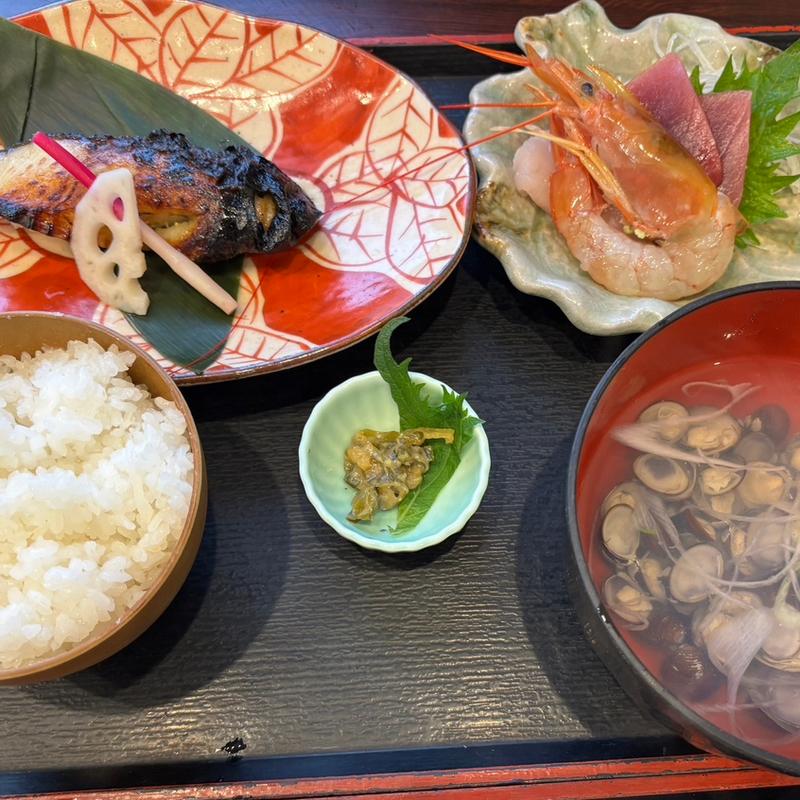 銀鱈西京焼定食(さかなや 市場食堂)