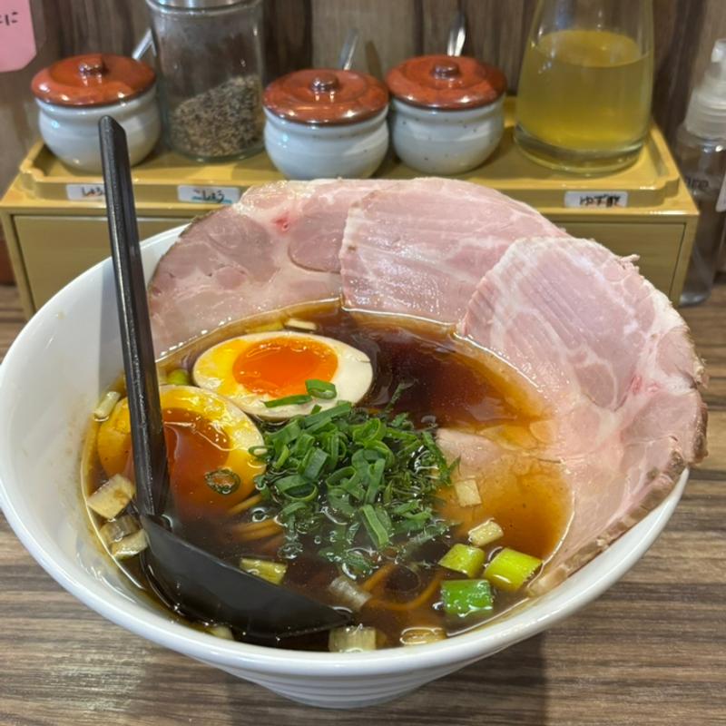 豚玉醤油そば(麺や ふくわらい)