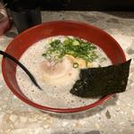 泡系博多豚骨ラーメン