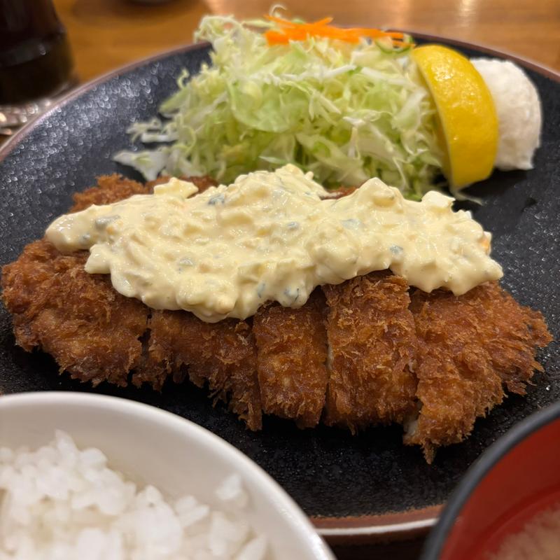 チキンカツ定食(三九三)