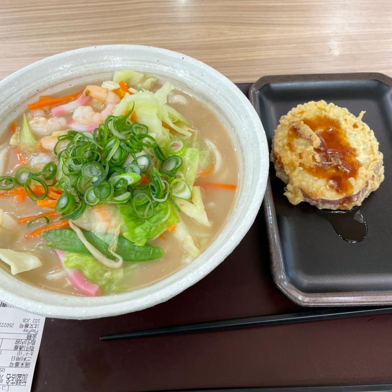 野菜たっぷりちゃんぽんうどん(つるこし 静岡SA上り線店 )