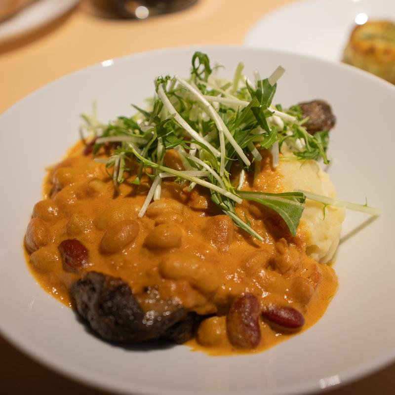 チキンレッグのコンフィ トマトクリームソース(IKEAレストラン 神戸 （イケアレストラン）)