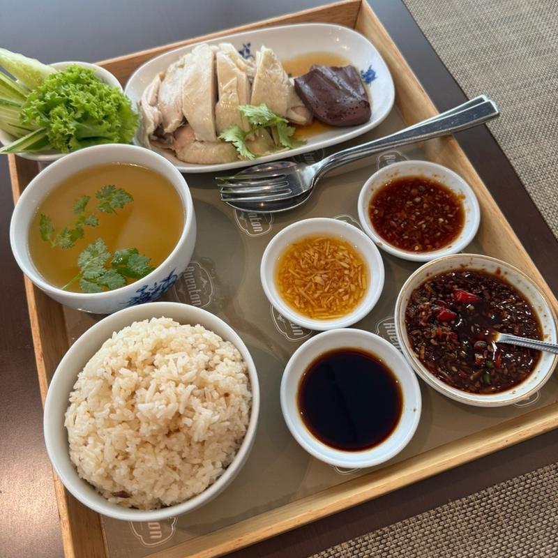 カオマンガイ(ルエントン レストラン)