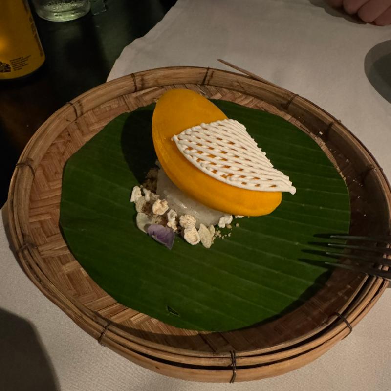 カオニャオマムアン(Issaya Siamese Club)