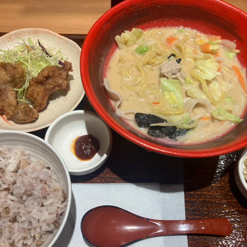 ちゃんぽん唐揚げセット(やよい軒 川崎ことろばし店)