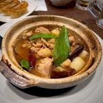三杯鶏〜鶏肉の台湾風土鍋煮