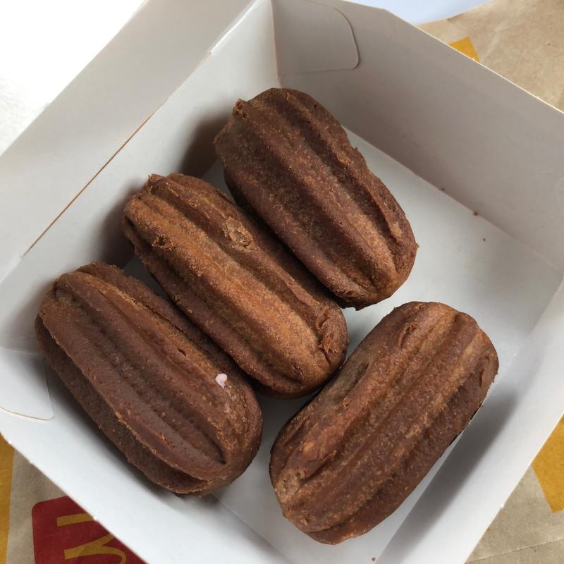 ひとくち黒チュロス いちごチョコ(マクドナルド 尾竹橋通り栗原店)