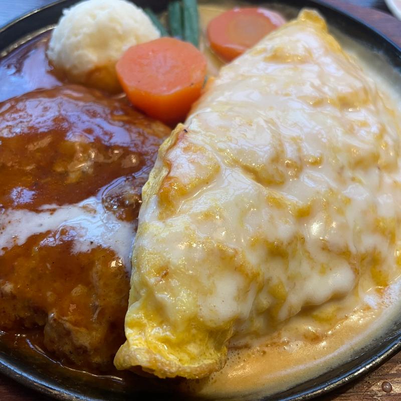 ハンバーグとオムレツ(珈琲の街 )