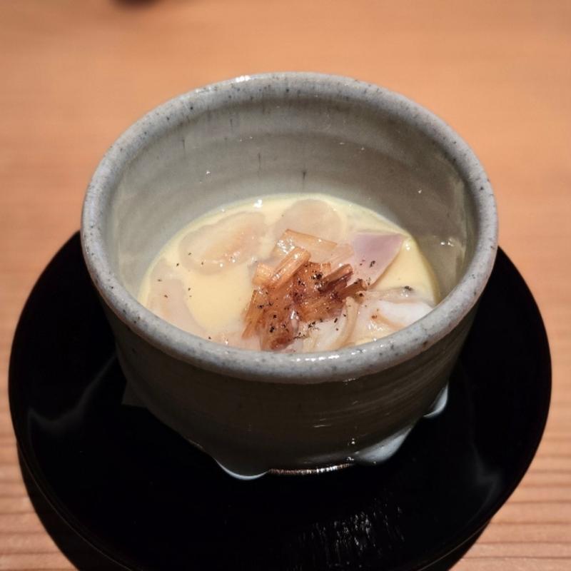 蛤と真珠貝の茶碗蒸し(にしぶち飯店 )