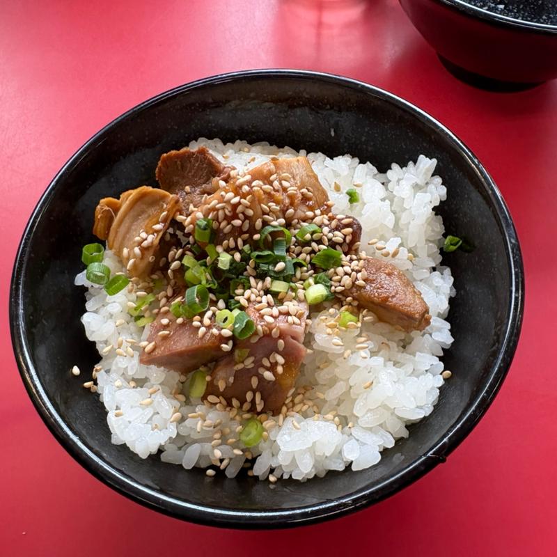 コロチャーシュー丼(ラーメン山岡家 越谷レイクタウン店)
