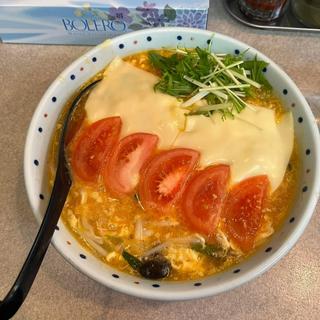 トマトチーズ酸辣湯麺