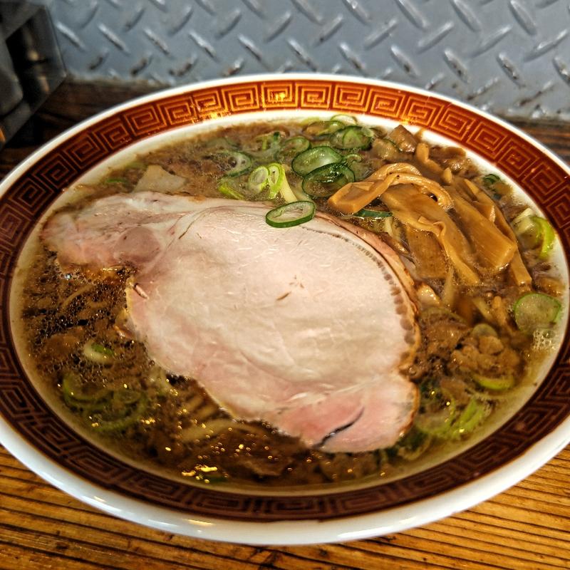 尾道中華そば寄り(啜磨専科)