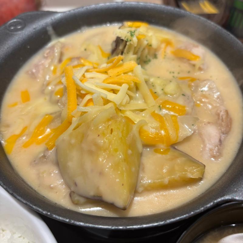 シュクメルリ鍋定食(松屋 聖蹟桜ヶ丘店（松のや併設）)